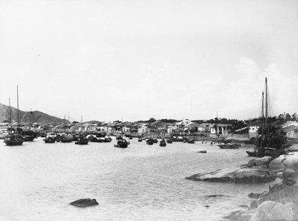 View-of-the-harbour-Cheung-Chau-(長洲)-Hong-Kong-na23-11-1898